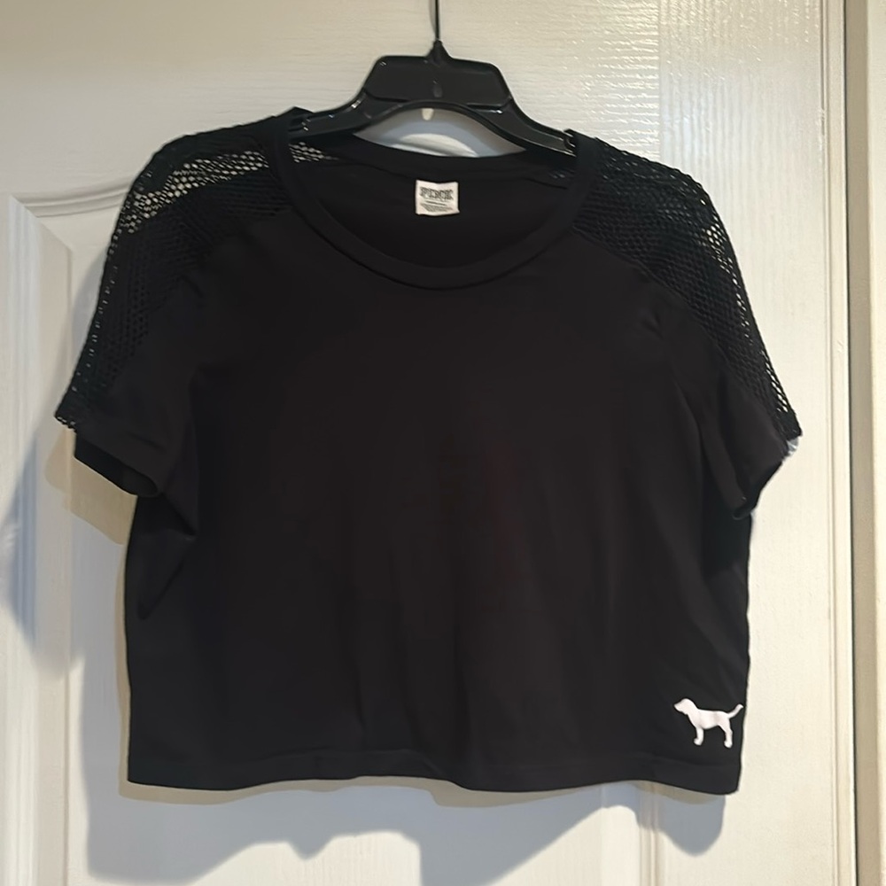 Victoria’s Secret PINK black cropped tee with mesh shoulders